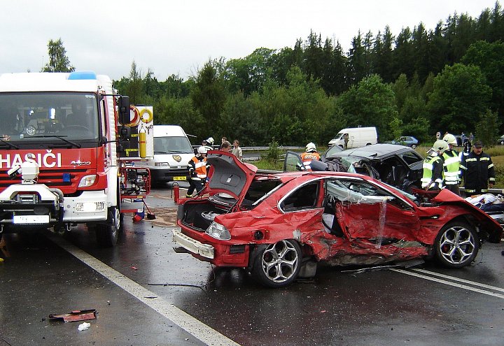 Stala se vám autonehoda? Potřebujete pomoc s vašim odškodným po autonehodě?
